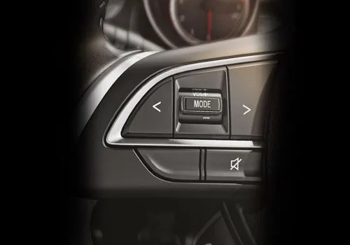 Maruti-swift-steering-wheel-with-audio-control
